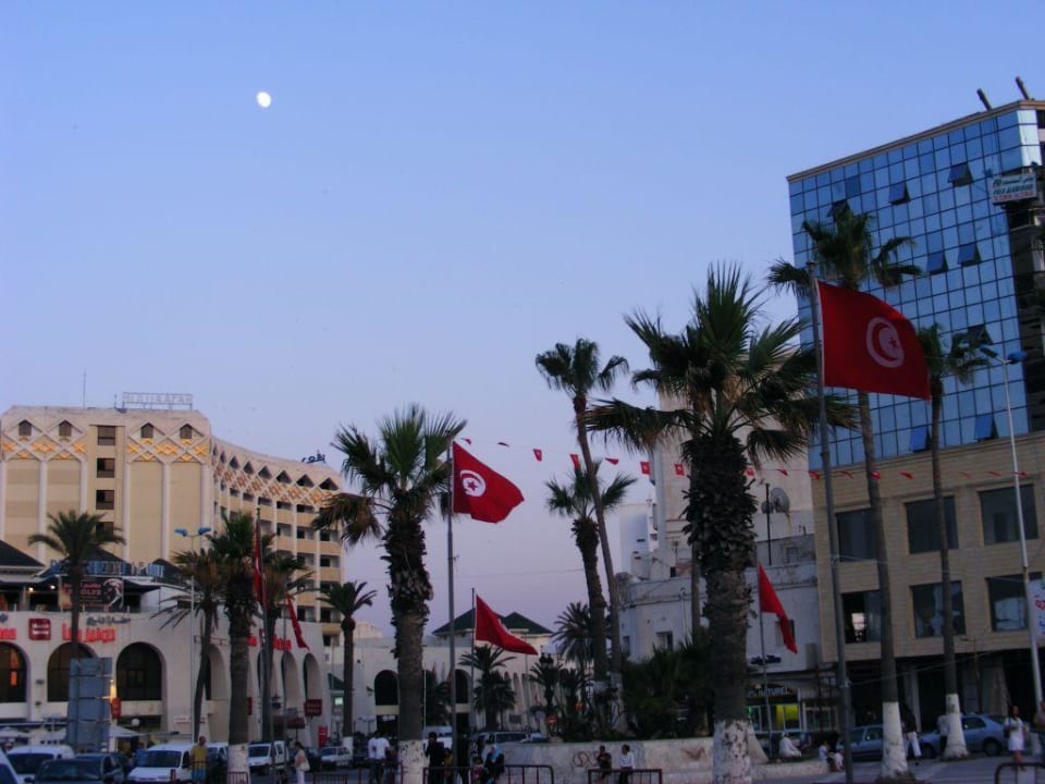 Okolica hotelu, droga do mediny Hotel El Hana Beach