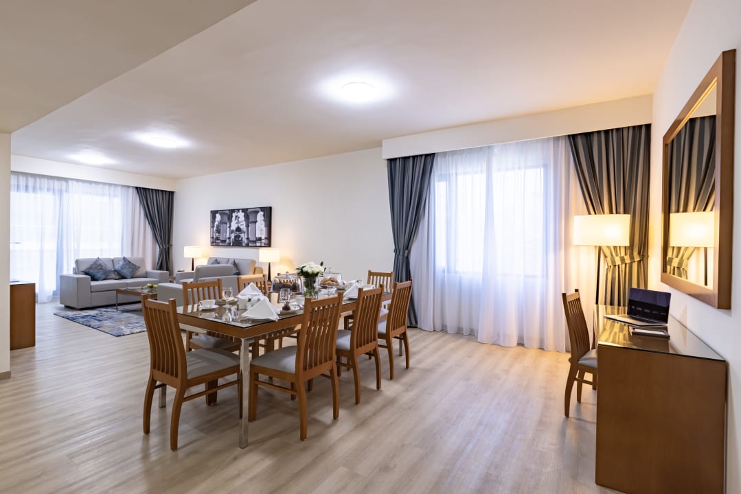 Zimmer Golden Sands Hotel Apartments