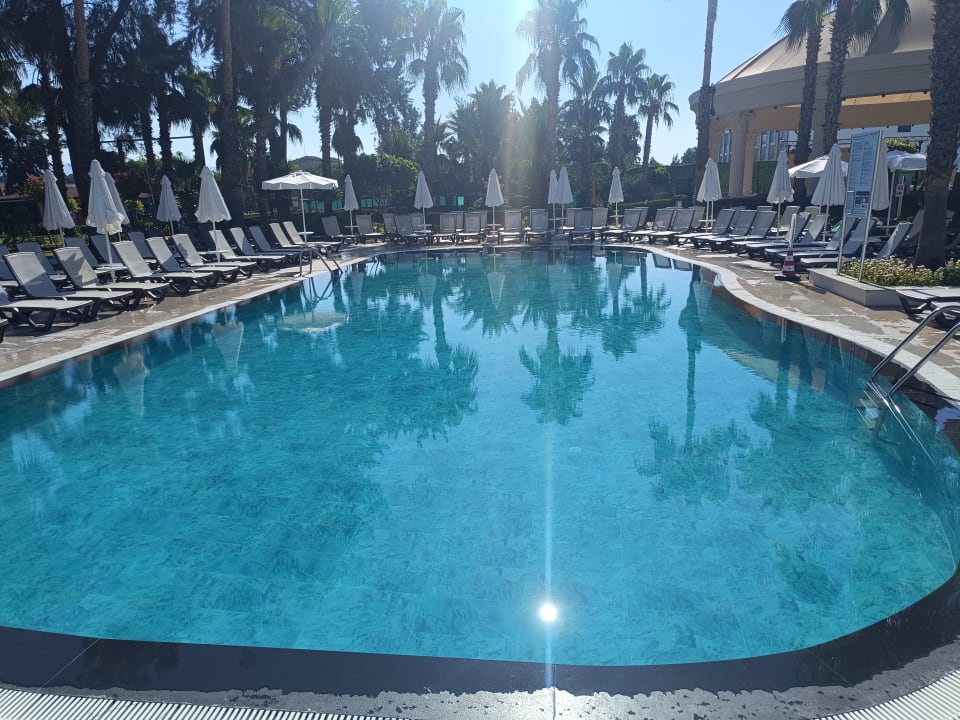 Pool allsun Numa Club Side