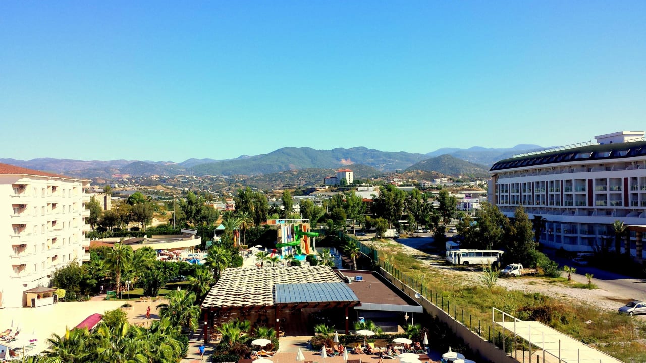 Blick aus dem Zimmer 2206 Hotel Royal Garden Beach