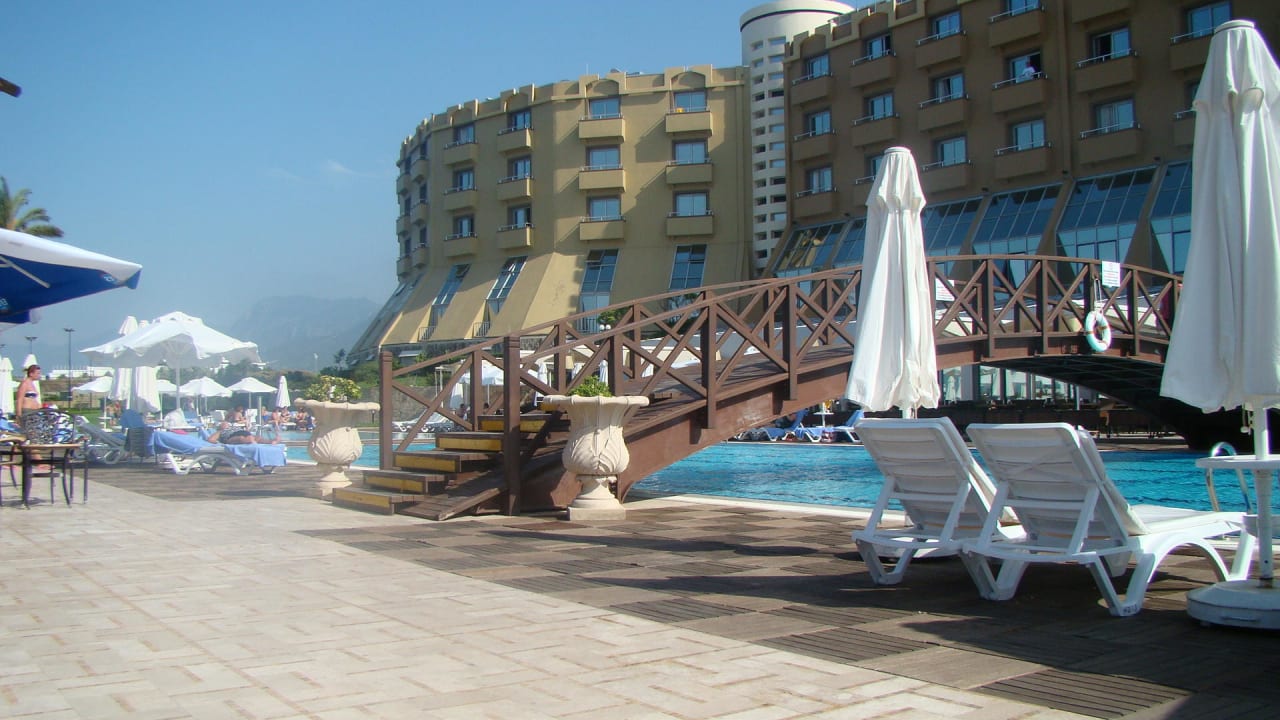 Hotel Mercure Merit Park Hotel