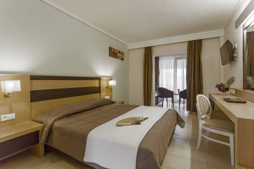 JUNIOR SUITE Lagomandra Hotel & Spa