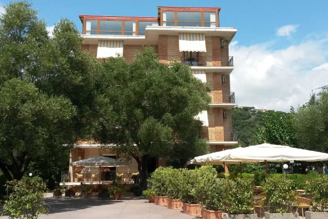 Außenansicht Hotel Orion