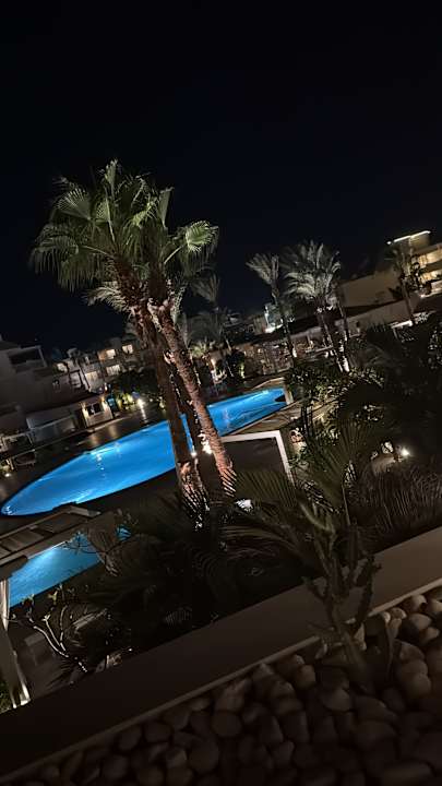 Pool JAZ Elite Casa del Mar Beach