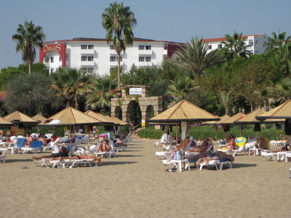 Strand Hotel Defne Garden