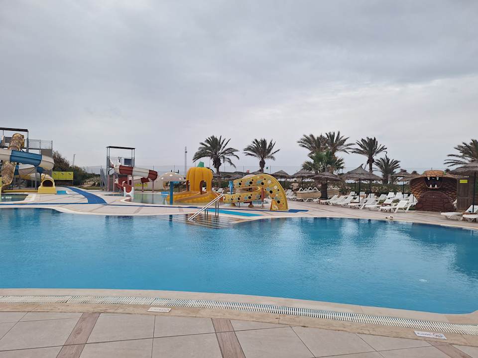 Pool TUI MAGIC LIFE Penelope Beach