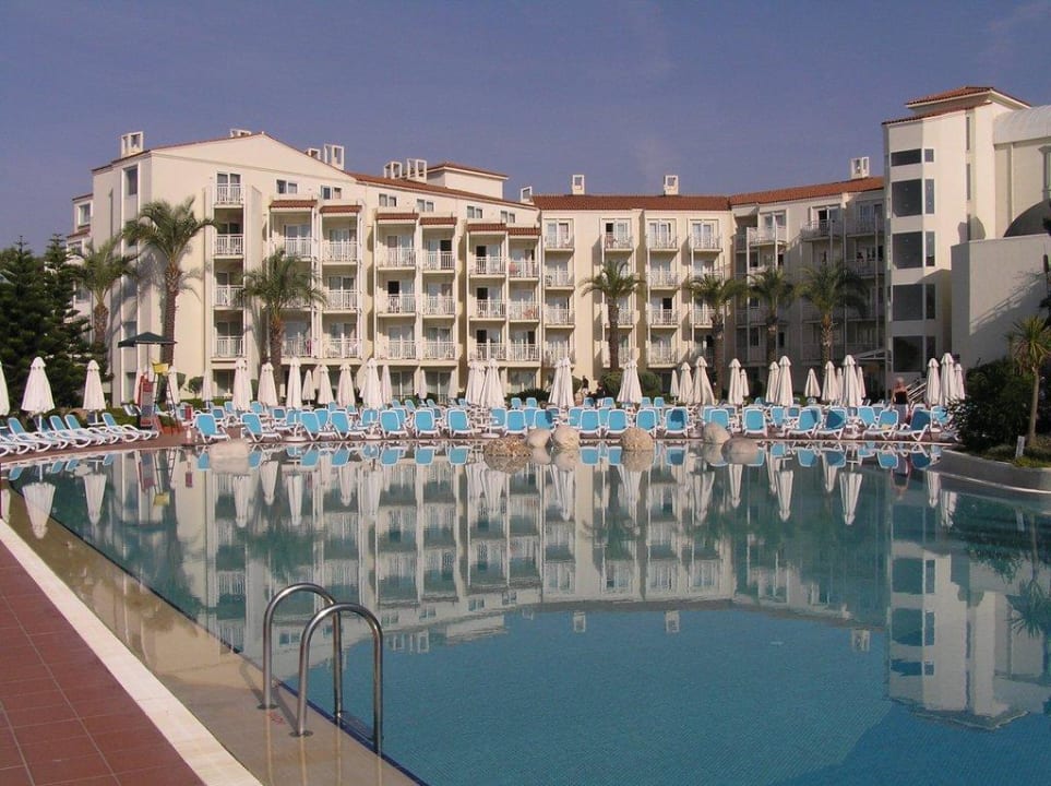 Hotel von Pool/Strandseite PALOMA Perissia