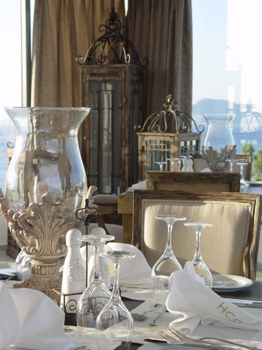 Peruzzi Fine Restaurant Diamond Deluxe Hotel & SPA