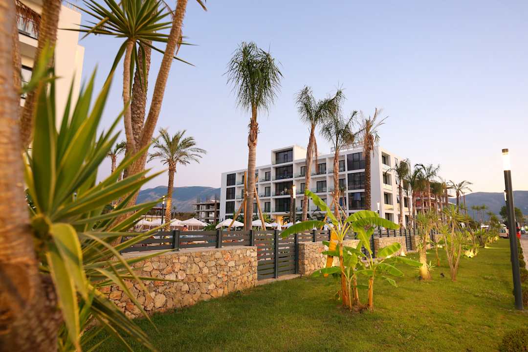 Außenansicht Oricon Coast Luxury Resort