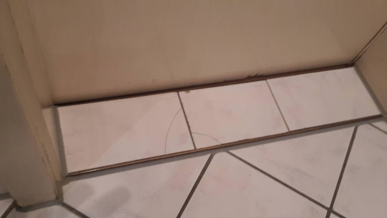 Bodenfließen Tür Bad Strandhotel Ahlbeck