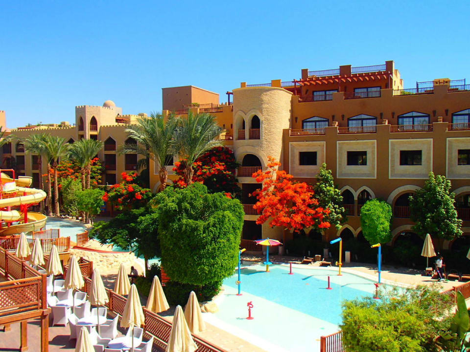 Территория отеля Grand Waterworld Makadi & Family Star Makadi