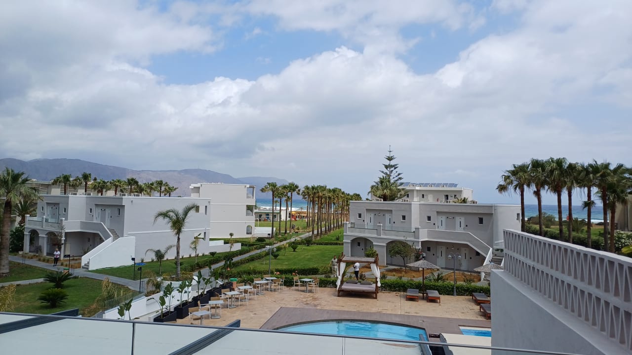 Gartenanlage Delfina Tropic Beach