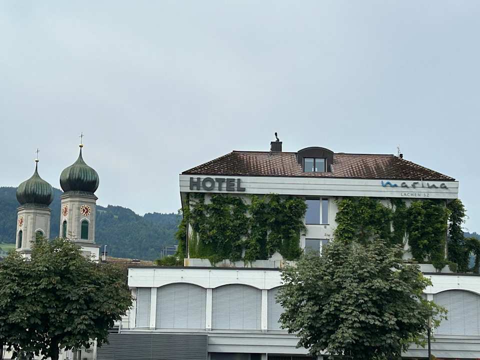 Außenansicht Marina Lachen