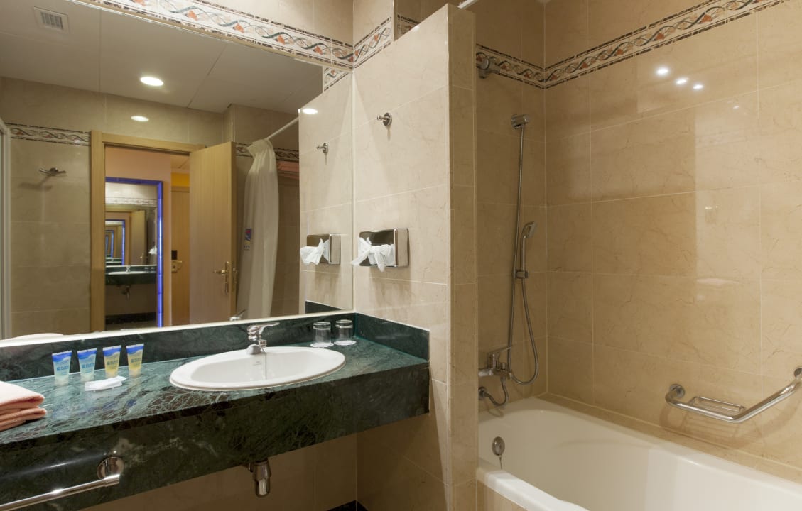 Zimmer Playacartaya Hotel