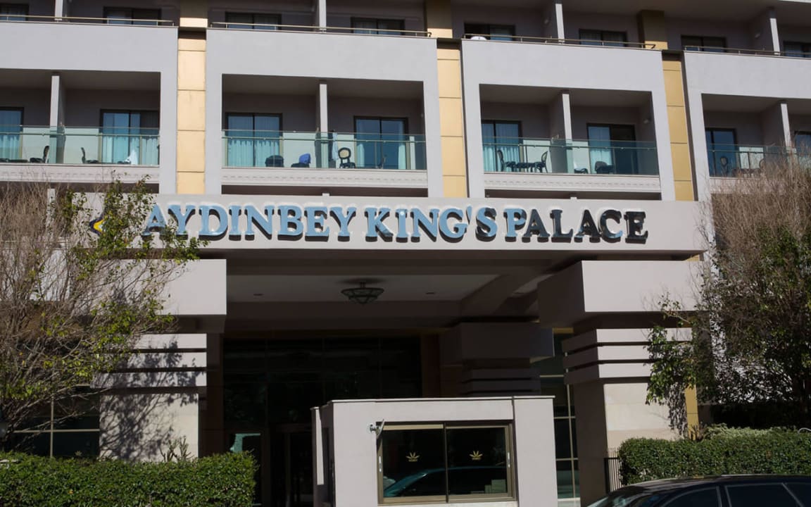 Eingang Aydinbey Kings Palace & Spa