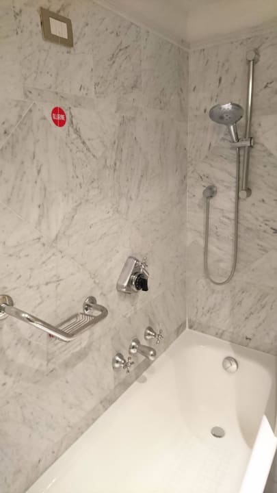 Badezimmer NH Collection Roma Centro