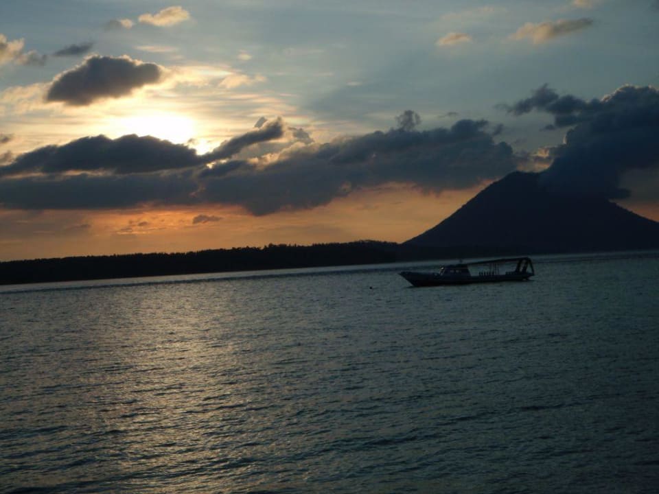 Sonnenuntergang Hotel Siladen Resort & Spa