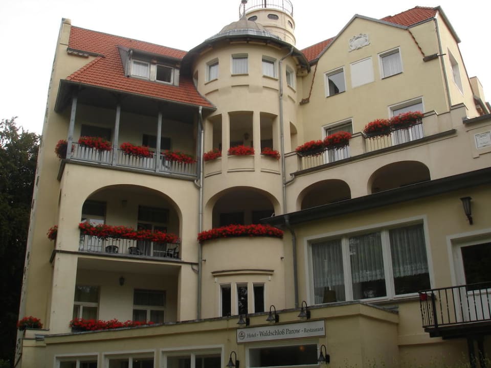 Waldschloss Parow Hotel & Bungalows Waldschloss Parow