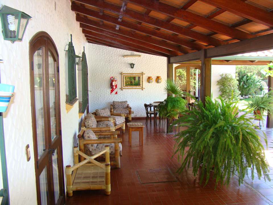 Galería cubierta Hotel La Candela