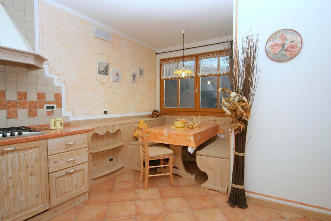 App Relax Villa la Dama del Lago