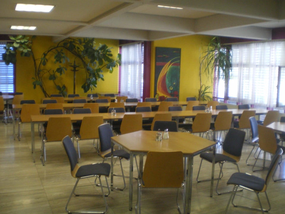 Frühstücksbereich Landessportcenter Tirol