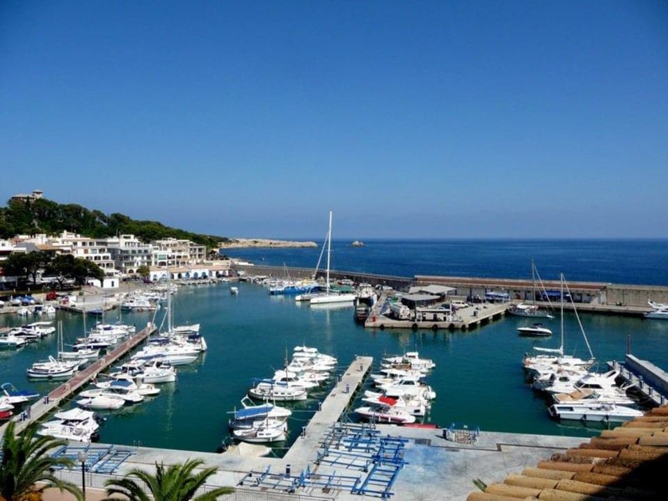 Hafen von Cala Ratjada (vom Balkon) Hotel Port Corona