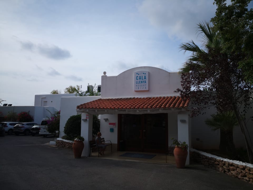 Außenansicht Cala Llenya Resort Ibiza
