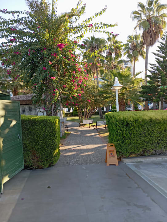 Gartenanlage Annabella Diamond Hotel & Spa