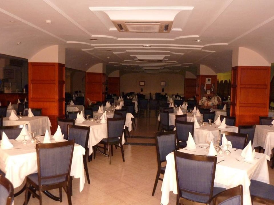 Speisesaal BLUESEA Lagos de Cesar