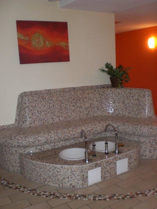 Fussbad im Saunabereich Aparthotel Seepanorama