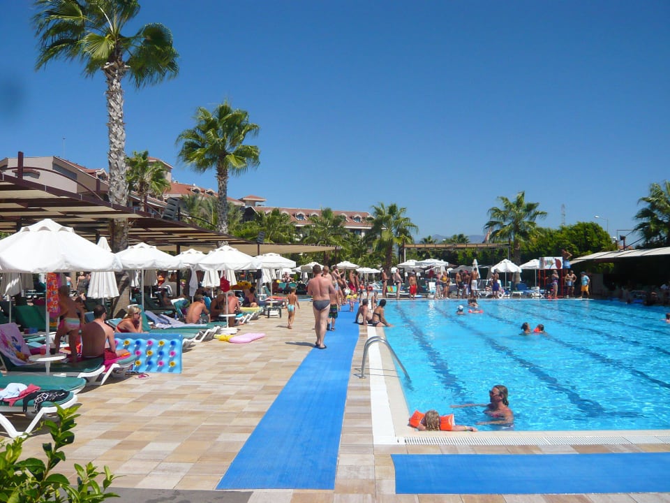 Pool Hane Family Resort