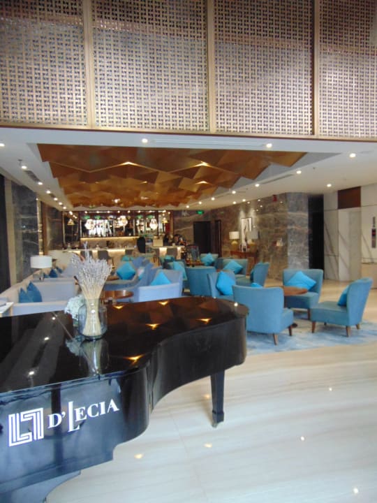Lobby D' Lecia Ha Long Hotel