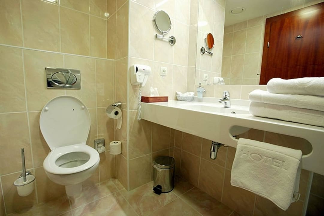 Standard Double - bathroom Hotel Olympia