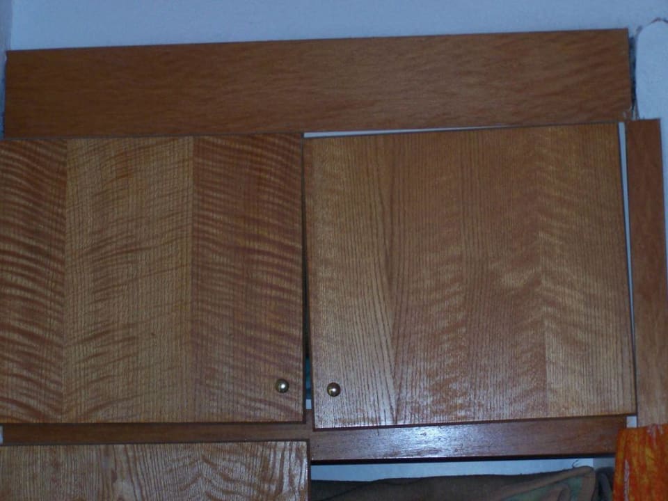 Kleiderschrank Hotel Geranion Village