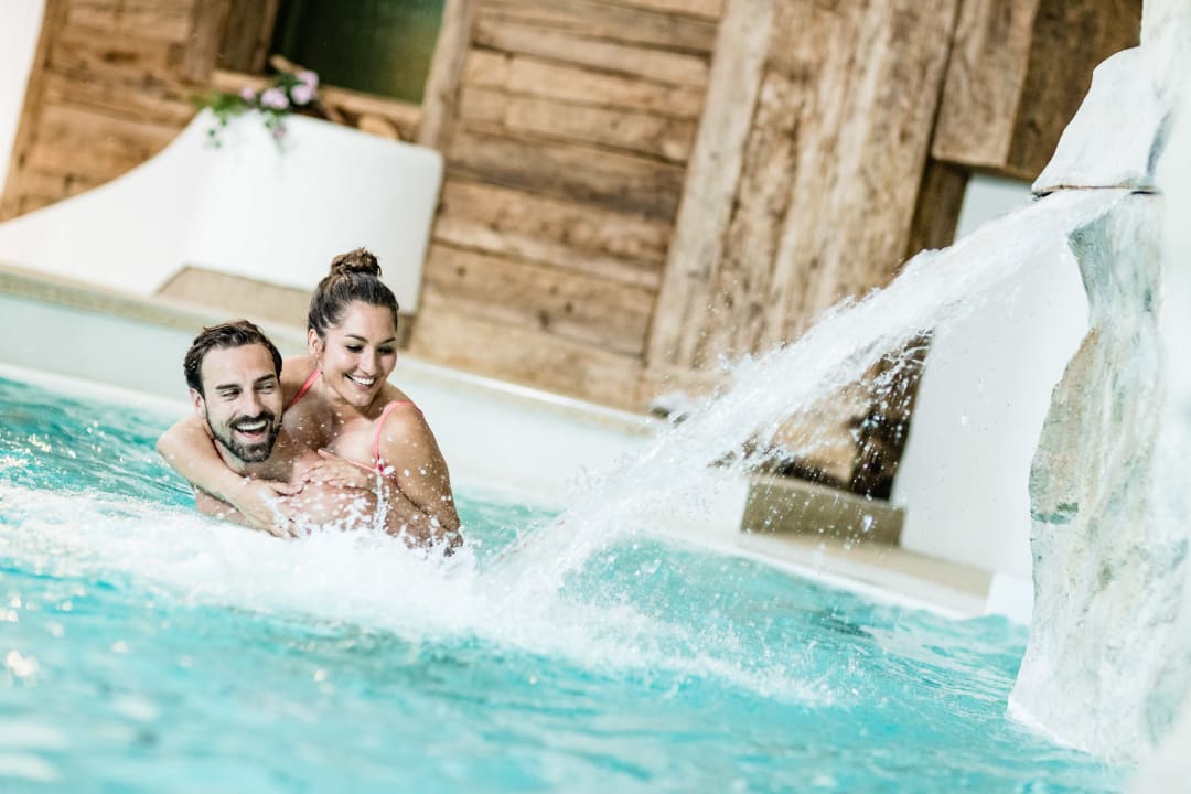 Pool Hotel Almhof Call