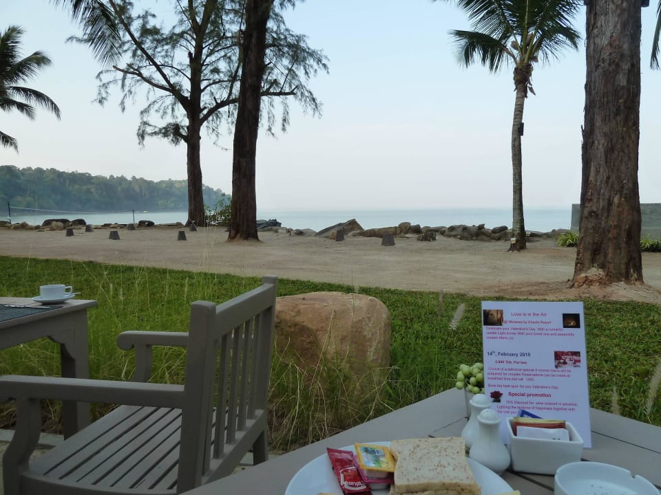 Ausblick beim Frühstück  Moracea by Khao Lak Resort