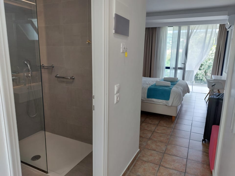 Zimmer Nasos Hotel & Resort