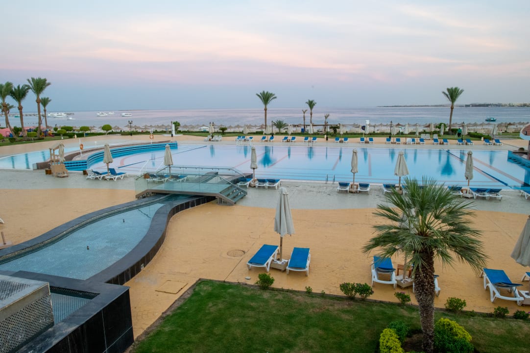 Pool Old Palace Resort Sahl Hasheesh