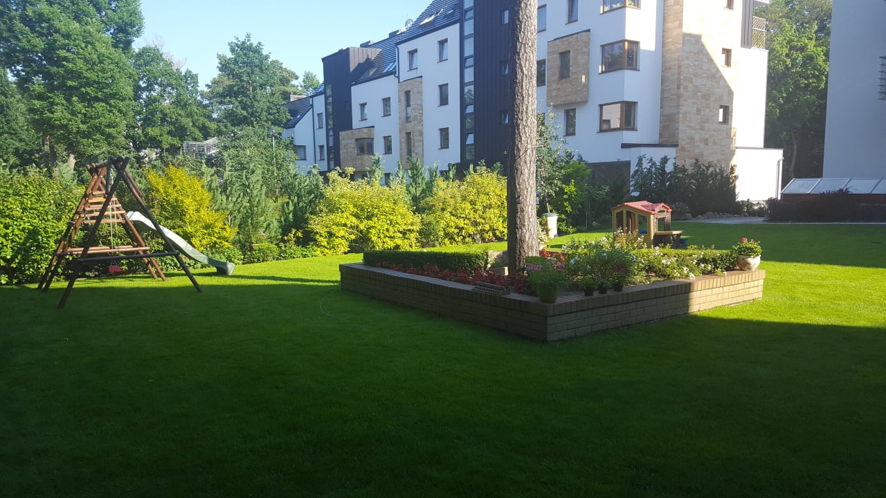 Garten richtig gut gepflegt Pension Rezydencja Familia