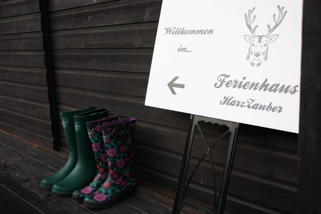 Festes Schuhwerk oder Gummistiefel sind von Vorteil. Ferienhaus HarzZauber