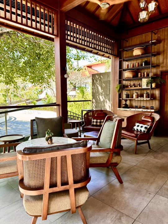 Gastro The Laguna A Luxury Collection Resort & Spa