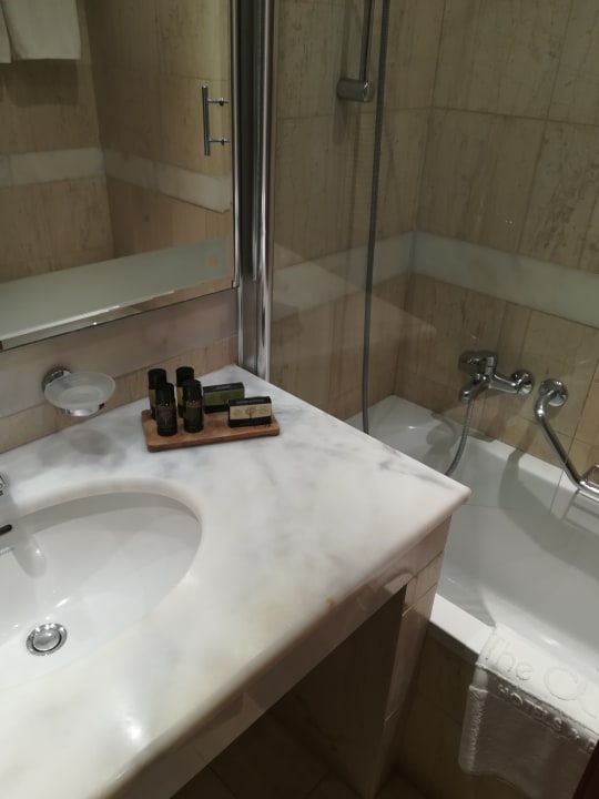 Zimmer Hotel Serita Beach