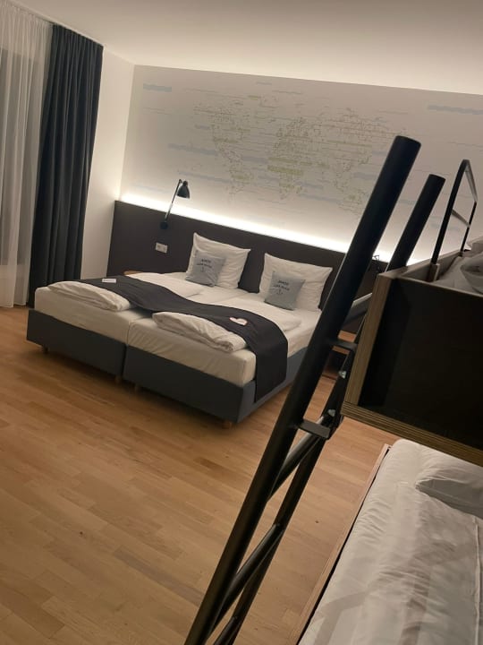 Zimmer JUFA Hotel Hamburg HafenCity