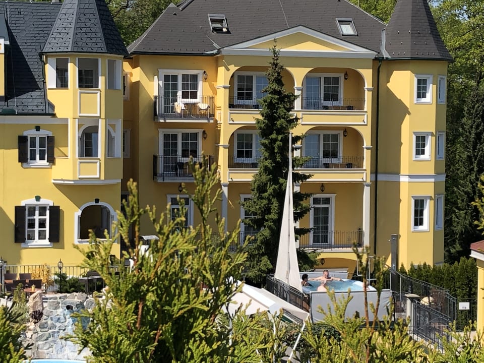 Außenansicht Schlössl Hotel Kindl