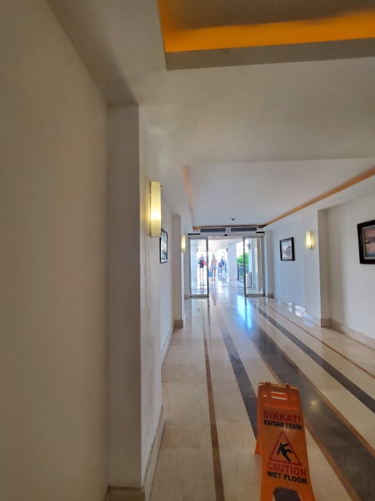 Lobby Dobedan Exclusive Hotel And Spa