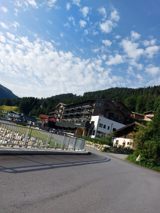 Außenansicht Hotel ADAPURA Wagrain