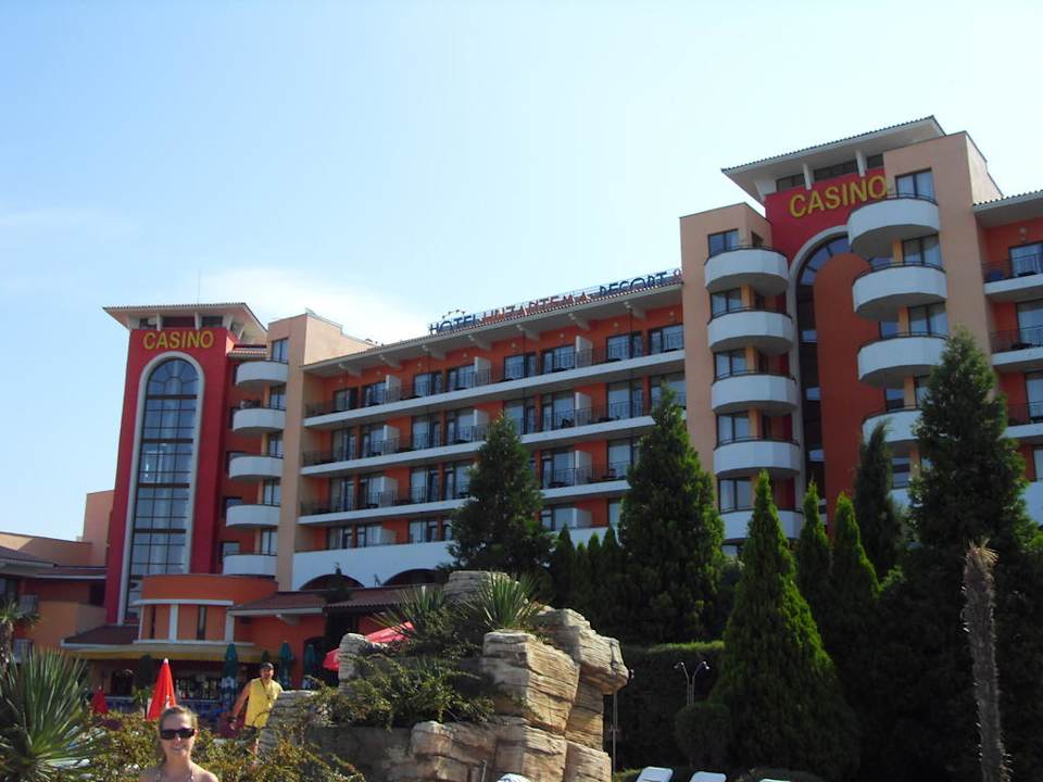 Außenansicht Hotel Hrizantema