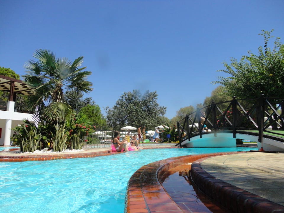 Poollandschaft Hotel Calypso Beach