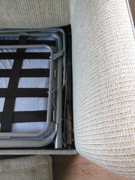 Klappmechanismus Sofa SATO HotelHome Lapinlahdenkatu