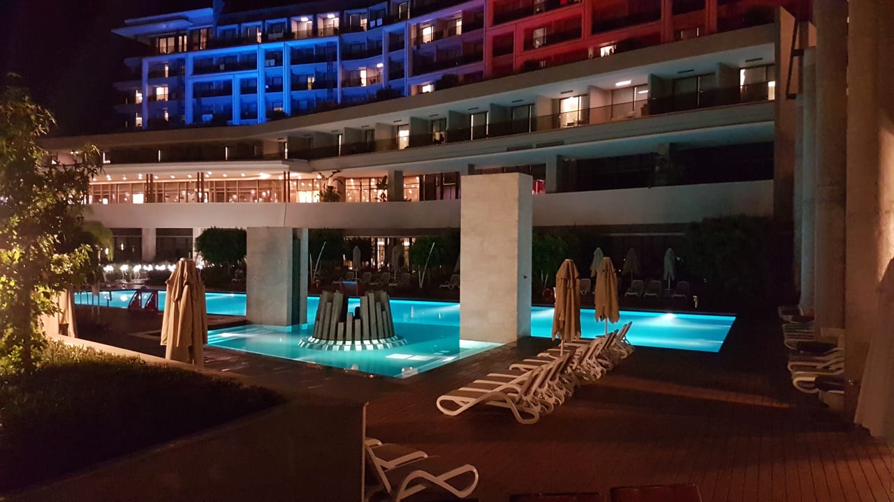 Pool The Sense Deluxe Hotel